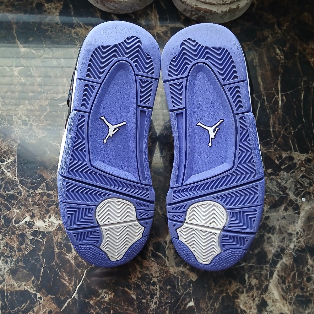 Jordan 4 Retro 'Rush Violet 'Streetwear/Lifestyle Shoes Size 4 Youth/5.5 Women - Picture 13 of 15